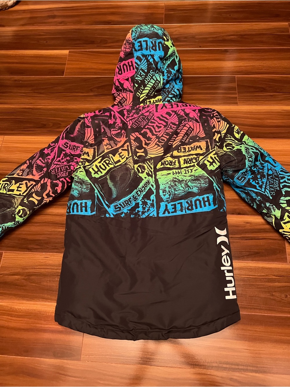 Hurley Kids Multicolor Graphic Puffer Jacket with Yellow Lining - Picture 3 of 4